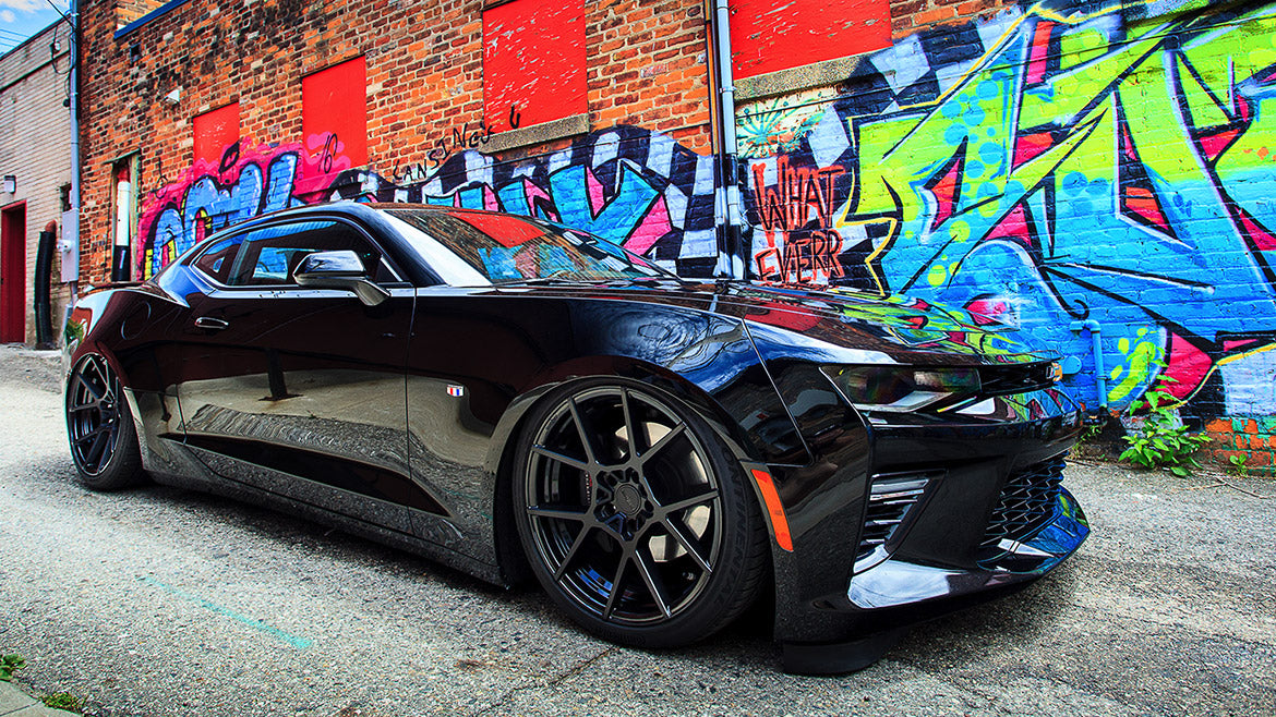 2016-2020 Chevrolet Camaro - Airlift Performance - Rear Kit