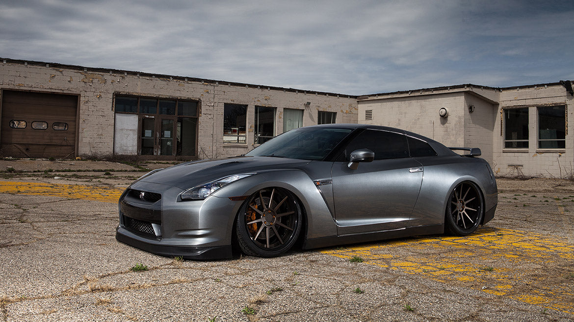 Nissan GT-R (2008-2020) - Airlift Performance - Front Kit
